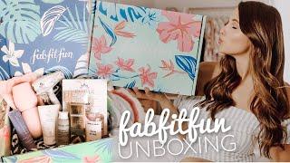 TRYING FABFITFUN Summer Box Unboxing