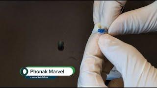 How to change a wax guard Phonak Marvel