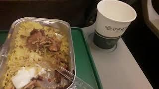 Reviewpia food pakistan Airline