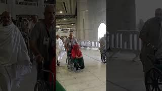 para lansia & manula tawaf di kursi roda