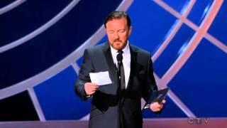 Ricky Gervais legge il suo discorso dopo aver perso agli Emmy Award 2014 sub ita