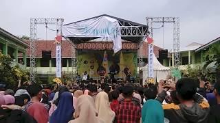 QG - THE BEAST LIVE at SMA NEGERI 3 TAMBUN