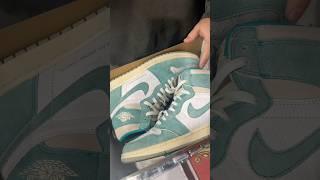 How to Sell Used Sneakers - Tips for Success #YTShorts #SneakerShopping #TipsForSuccess #SneakerHead