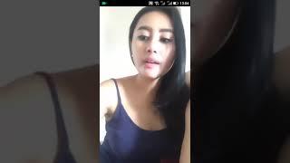 Bigo Live Gak sengaja Ke Rekam Tetenya Waktu Ganti Baju