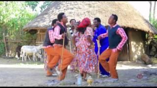 new oromo music TADDASAA QALBEESSA **EMMOLEE**2016