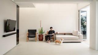 Inside A Minimalists One-Bedroom Apartment Designed For Open Living