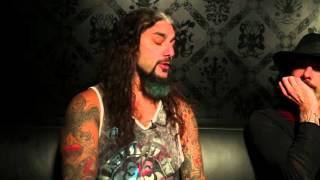 The Winery Dogs discuss the track How Long