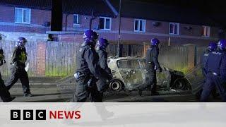 Thousands of UK police ready as rioters warned they will be dealt with quickly  BBC News