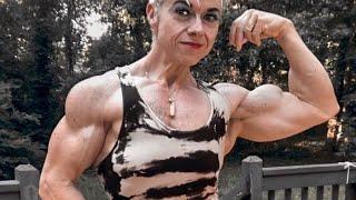 FBB TAMARA MAKAR FEMALE BODYBUILDING 2023 GIRLS WITH MUSCLES FLEXING HERBICEPS LIFT CARRY