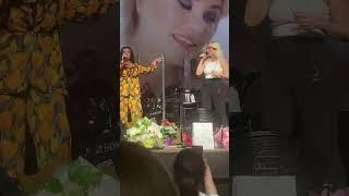 Наташа Королёва на концерте Кати Гордон  19 мая 2023 год
