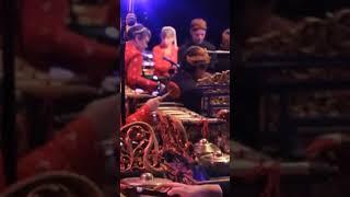 viral orang bule main gamelan #gamelan #sinden #budayajawa