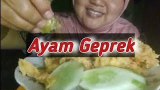 Buka Puasa Ayam Geprek  Video sebelum Dismonet