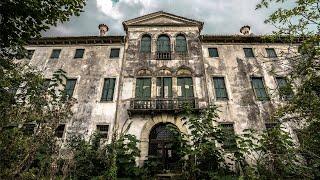 LOST GLORY  Giant abandoned Italian Palace of a noble Venetian family