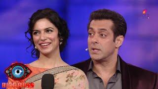 Bigg Boss 7  बिग बॉस 7  Divya Khosla Kumar ने Salman से उनके First Kiss के बारे में पूछा