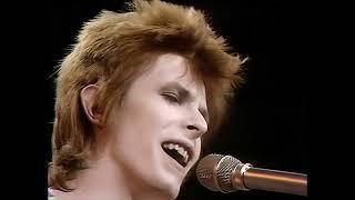 David Bowie - Starman Top Of The Pops 1972
