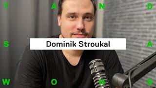 V českých školách je šikana a peklo své děti chci učit doma říká ekonom Dominik Stroukal