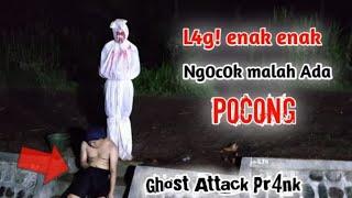 Prank POCONG menang banyak lagi en4k² ng0c*k di gangguin pocong paling lucu ghost attack prank