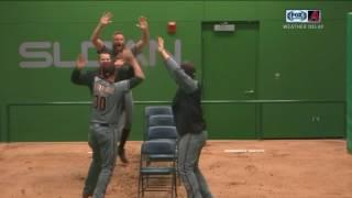 Cubs Diamondbacks have a dance off