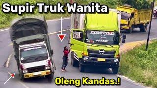 Supir Truk Wanita Oleng Kandas Di Bukit Kodok