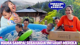 UNBOXING PAKET YANG MEMBUAT ANAKKU DAN MAMA BAHAGIA BANGET SEMAKIN BETAH DI DESA TERPENCIL