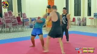 Drill Sparring KickBoxing Sirquit Training Workout Fat Burning