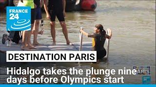 Mayor of Paris takes the plunge nine days before Olympics start • FRANCE 24 English