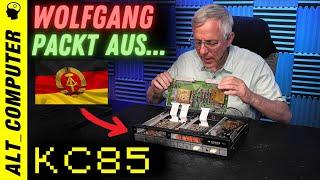 Wolfgang packt aus KC853 und KC854