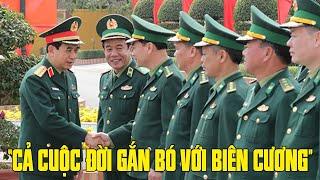 Đại tướng PHAN VĂN GIANG Tạo ra những cái cần câu cho người dân... Tôi cảm thất rất xúc động.