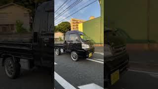 SLICK BLACK DAIHATSU Japanese Mini Kei Truck