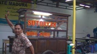 Jakarta Street Food 272 Suramadu Chicken Soup Soto Ayam Suramadu