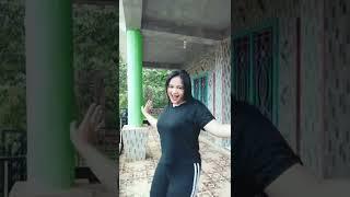 bunda manja goyang Tiktok viral Tante Bigo Live hot