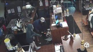 VIDEOS Coffee shop crooks strike two Detroit cafes within two days