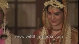 Rajiv marries Sonia Maino and Priyanka Gandhi gets married to Robert Vadra - rare archival footage