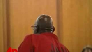 BLACK MAN CALLS JUDGE A BITCH IN COURT {RAW}KENVIDS