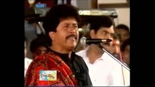 Meno Ker Nein Saar Ke Kola live Hd by Attaullah Khan Esakhelvi