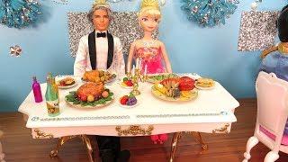 Elsas Wedding Party  Elsa and Anna toddlers - Cake - Dance - Music - Food