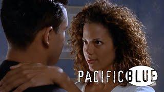 Azul Pacífico  Temporada 5  Episodio 9  Las Chicas Grandes No Lloran  Jim Davidson