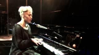 Emeli Sandé and the NU1 Hybrid Piano from Yamaha