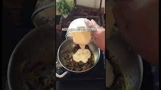 #shorts #youtubeshorts pyaaz ki kadhi Whatss Cooking  Meeta