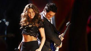 Shakira - La Tortura ft. Alejandro Sanz Live at The 2006 Latin Grammys HQ