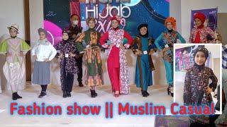 Fashion show  Busana Muslim Casual