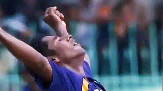 Chaminda Vaas Final ODI WicketYuvraj singh 2008