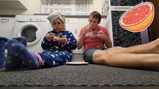 SOUR Grapefruit Food Challenge 