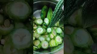 karela khane ke fyde #shortvideo # healthy # cooking #bittergourd