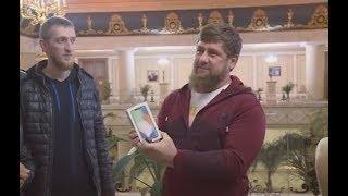 Кадыров подарит  iPhone X за лучший стих о Путине