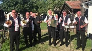 Ein Prost ein Prost ein Prösterchen Prost - Seewinkler Dorfmusikanten