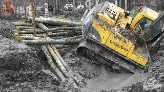 Excavator stuck in deep clay - Heavy Recovery - Terribärgarn - Sweden