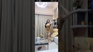 LIVE BIGO HALU GOYANG HOT SI CEWE MULUS