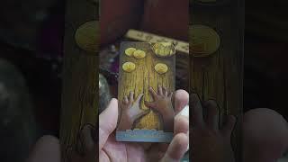 Минутка магии 51 4 пентаклей #таро #tarot #знания #tarotonline #духовность