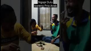 Ngopi bersama Pria Arab